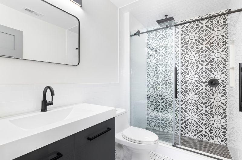 Tile Patterned Walls in Shower